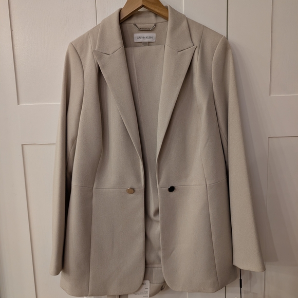 Calvin Klein Jackets & Blazers - Calvin Klein Women's Cream Blazer